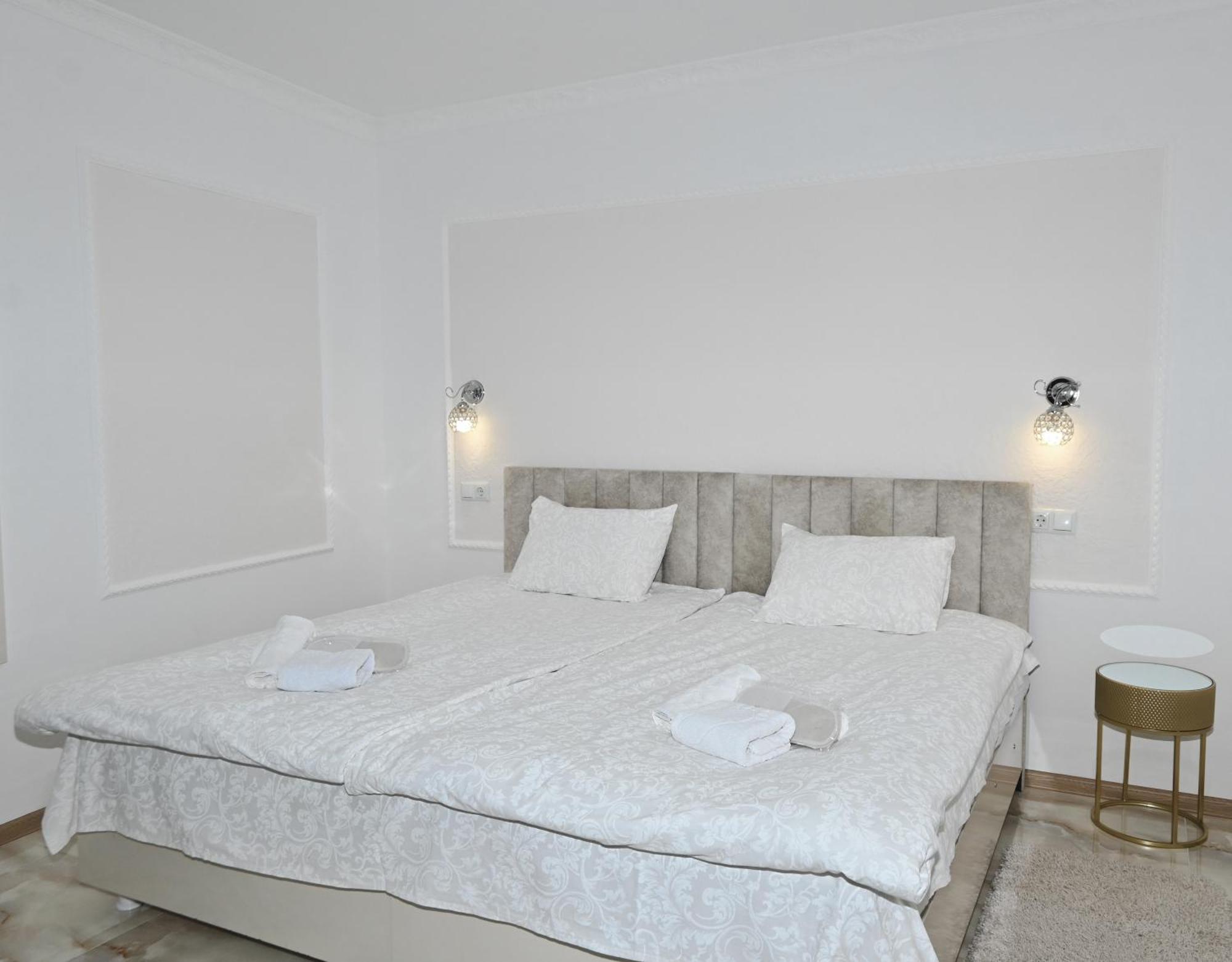 Jerusalem Hotel Kutaisi Dış mekan fotoğraf