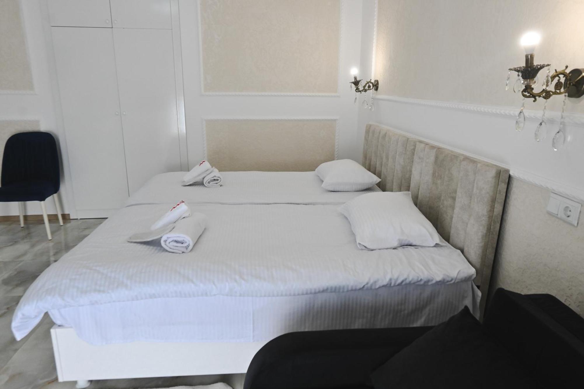 Jerusalem Hotel Kutaisi Dış mekan fotoğraf